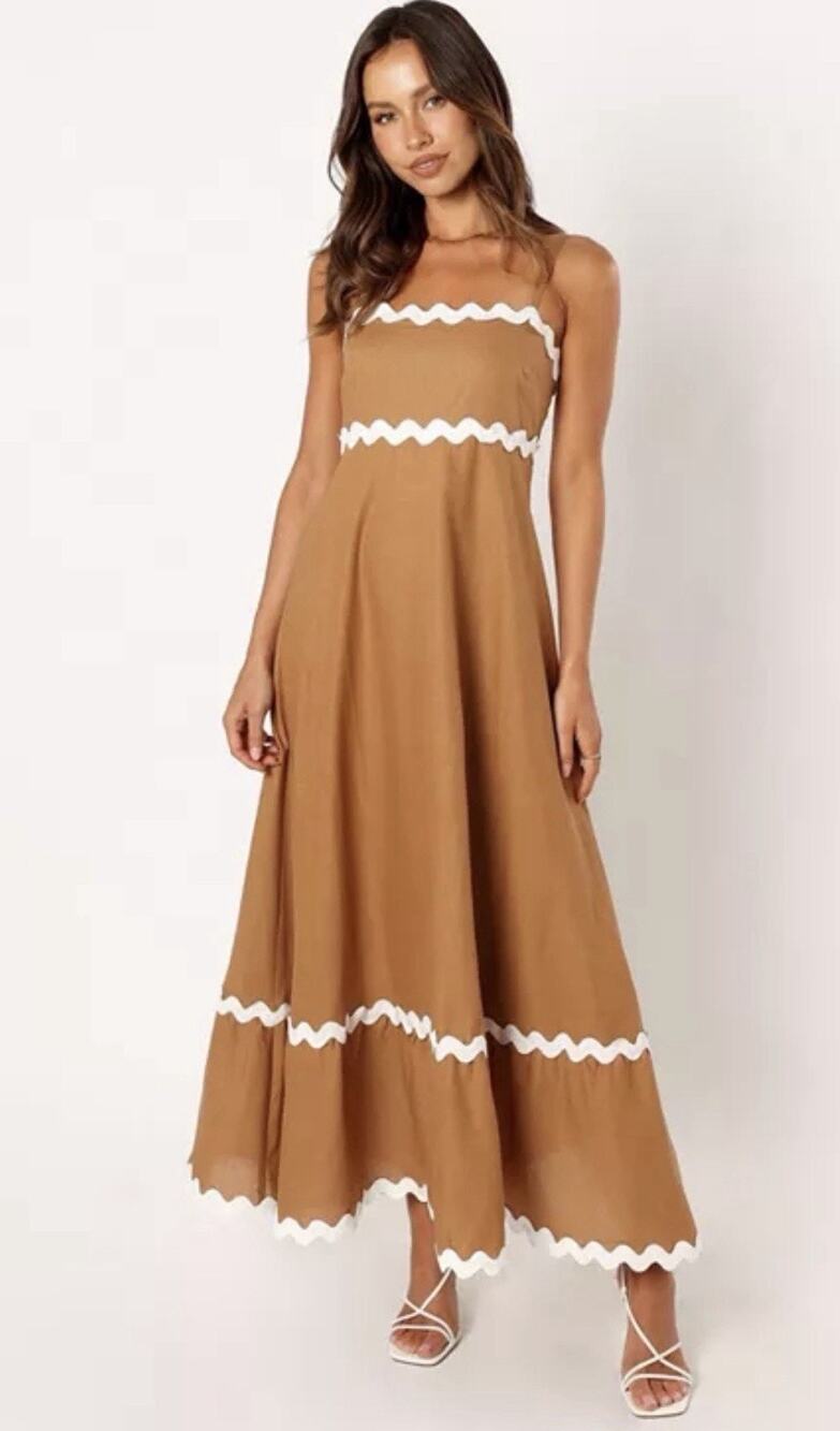 NWT Petal And Pup Women's Yana Maxi Dress Cottage Core Size Medium ( M2)